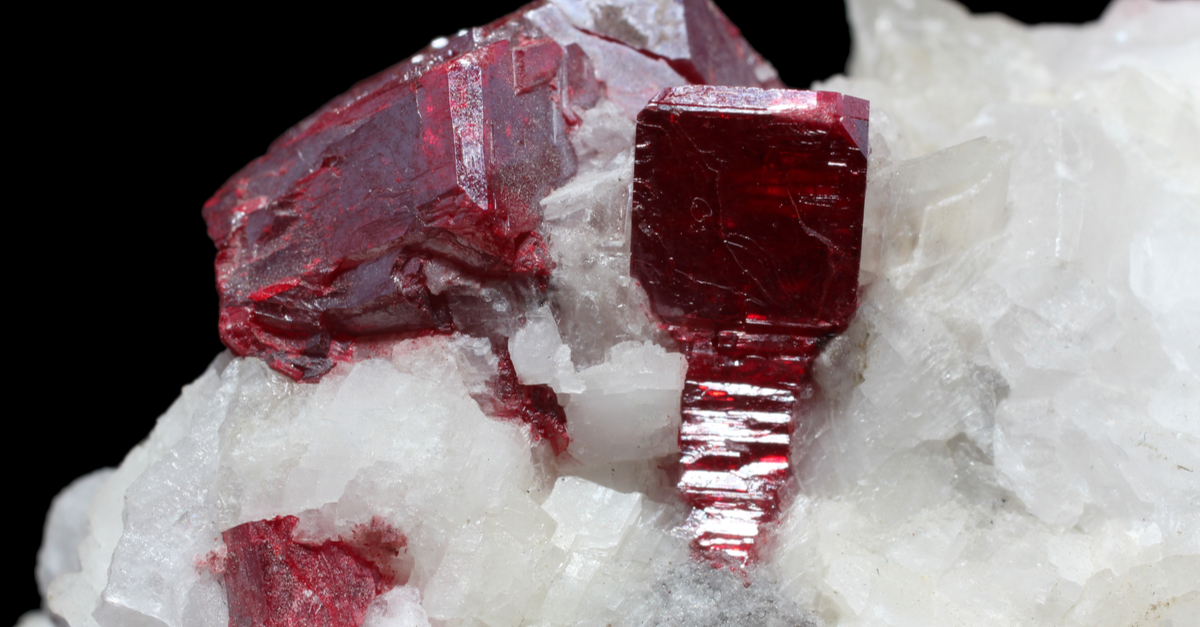 辰砂（シンシャ）は賢者の石？毒性があるって本当？ | カラッツ Gem