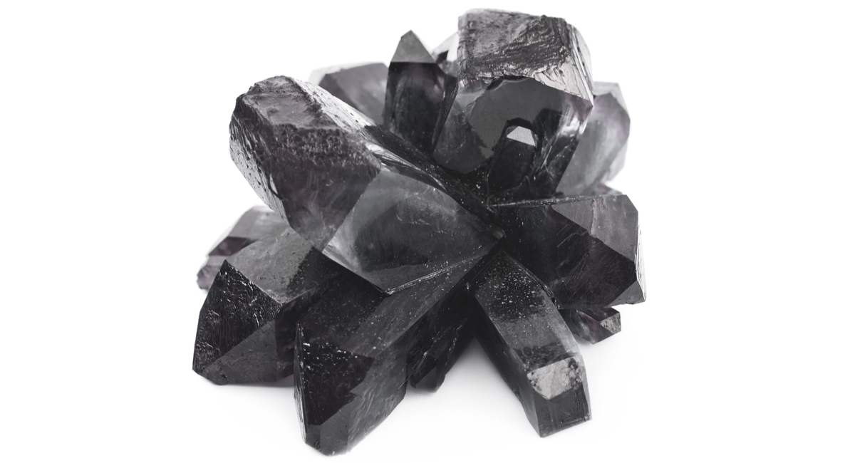 偽物！？モリオンとスモーキークォーツの特徴と見分け方 | カラッツ