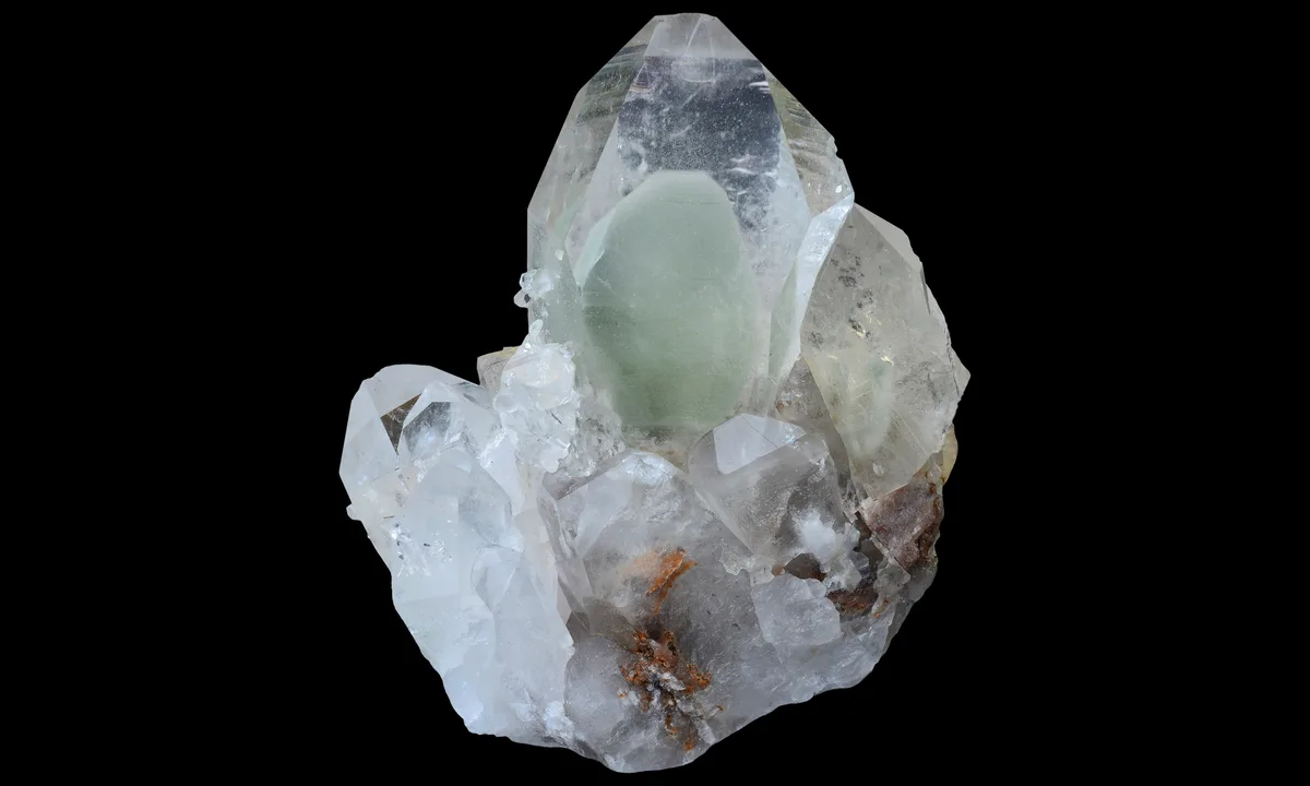 山の幻影が内包された？ファントムクォーツってなに？ | カラッツ Gem