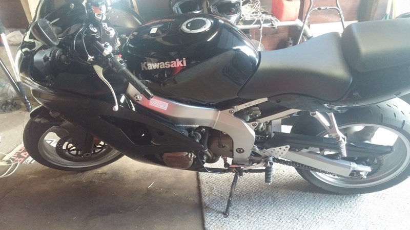 2007 Kawasaki ZX600J ZZR® 600 for Sale in Rochester, NY (Item 667374)