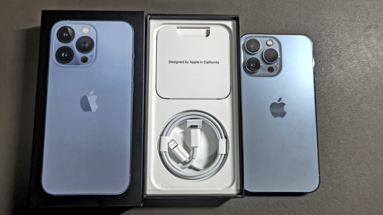 iPhone 13シリーズ、iPhone 14シリーズで使用できる充電ケーブルと覚え