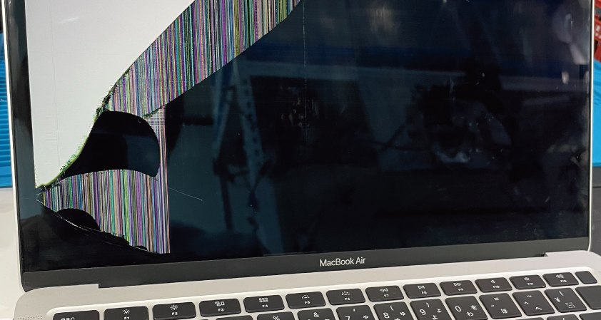 Macbook Air 13インチ 2020 Intel Corei7 画面割れ