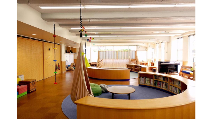 東京都市大学が世田谷キャンパスに子育て支援センター「ぴっぴ」を開設