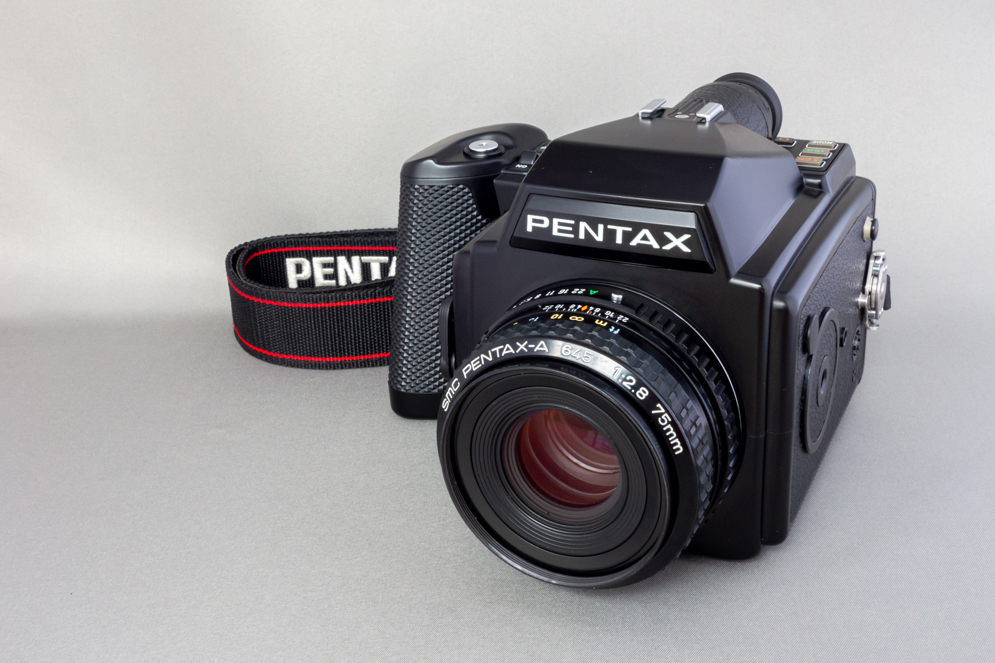PENTAX 645 フィルムカメラ 75mmレンズ付き 中古】PENTAX ペンタックス