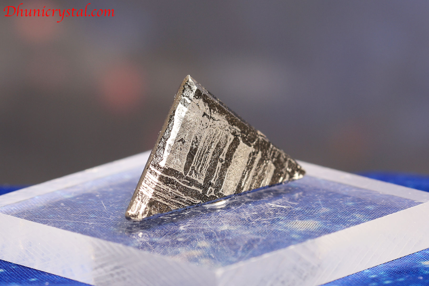 アルタイ隕石キューブ厳選標本339.00g アルタイ隕石キューブ厳選標本