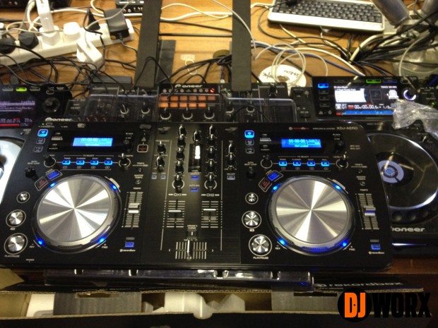 WORLD EXCLUSIVE: Pioneer XDJ-AERO Hands-on Preview – DJWORX