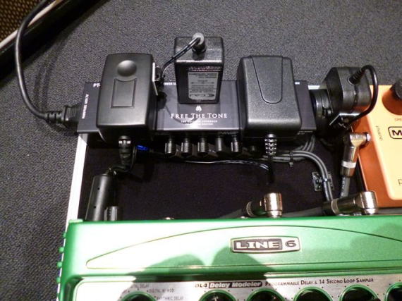 LINE6 DL-4 アダプター付き LINE6 DL4 ディレイ アダプターと変換端子