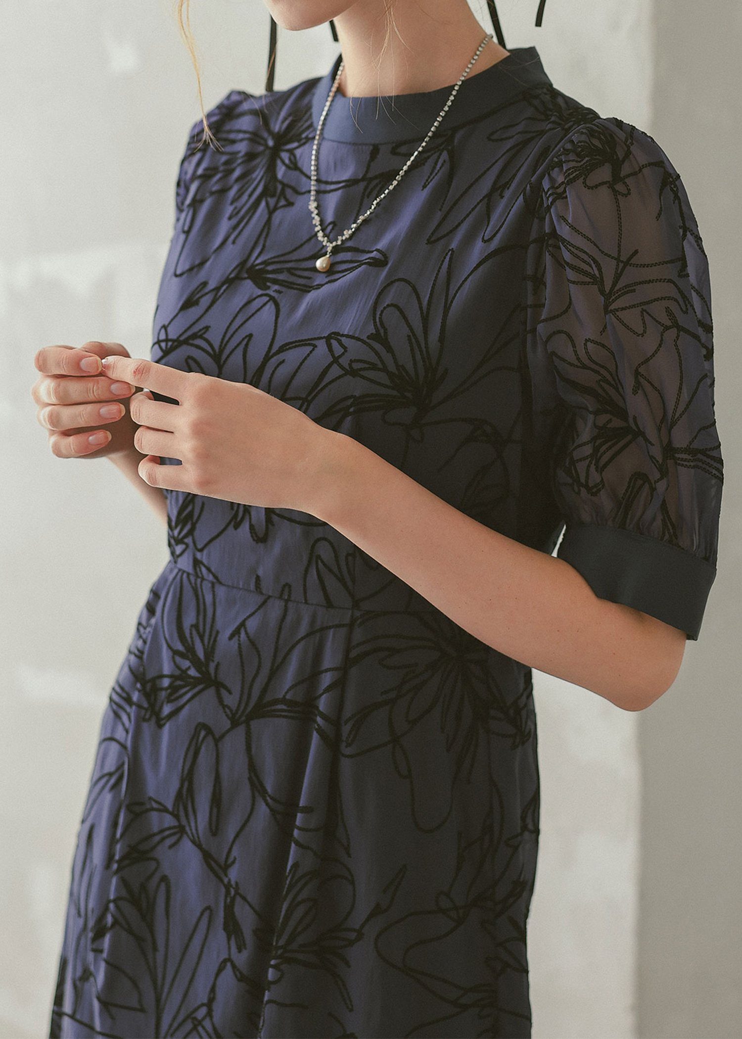 フロッキーデザインIラインドレス|DorryDoll