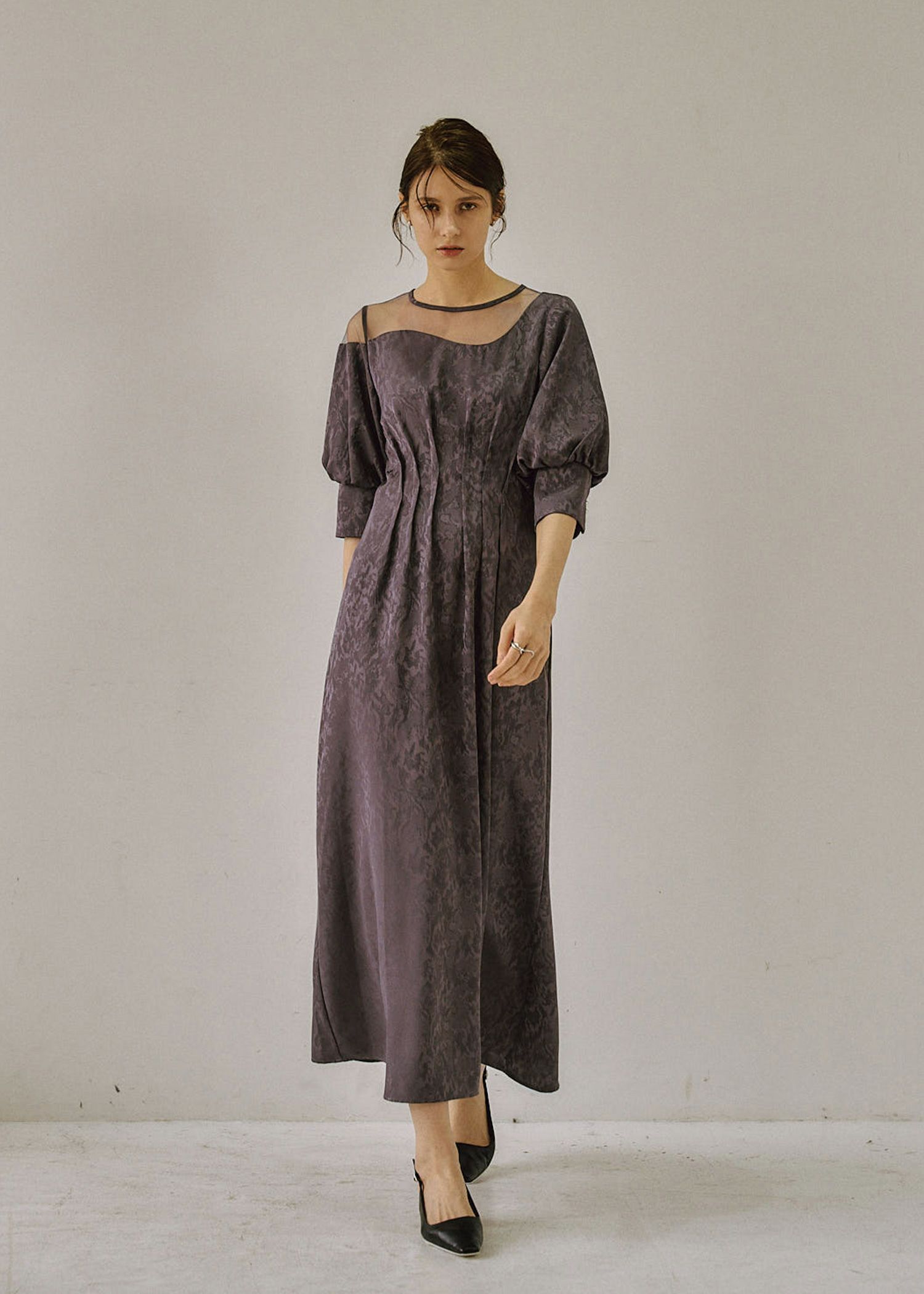 Meandering waist tuck flare dress｜LE'RURE