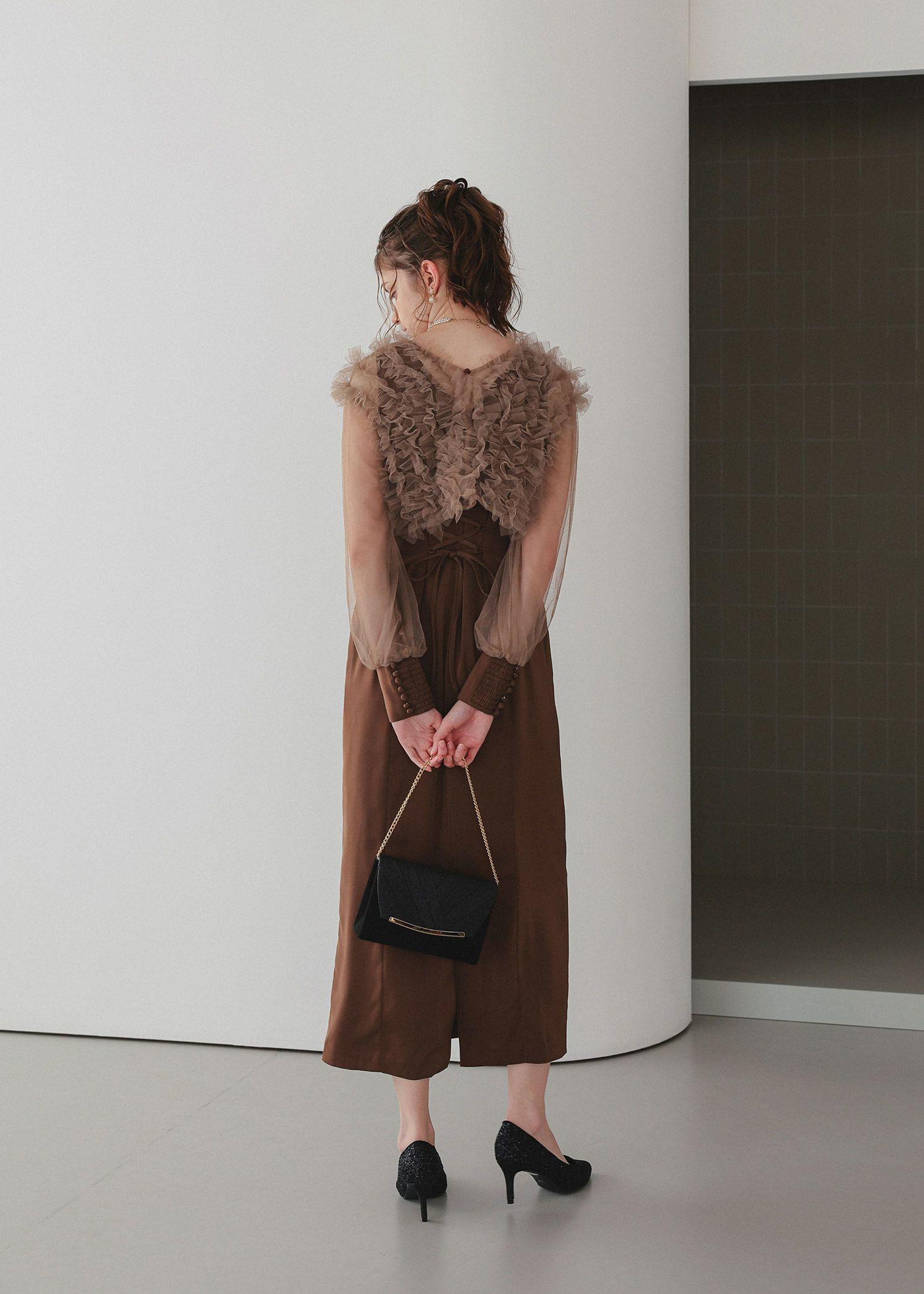 000000000911-08-l.jpg?t=