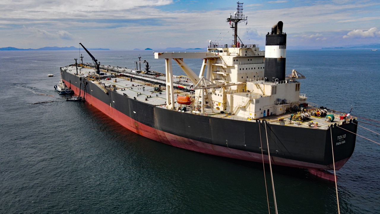 再出品】完成品 タンカー 日新丸 貨物船 船 模型 1/130 ストラクチャー 再