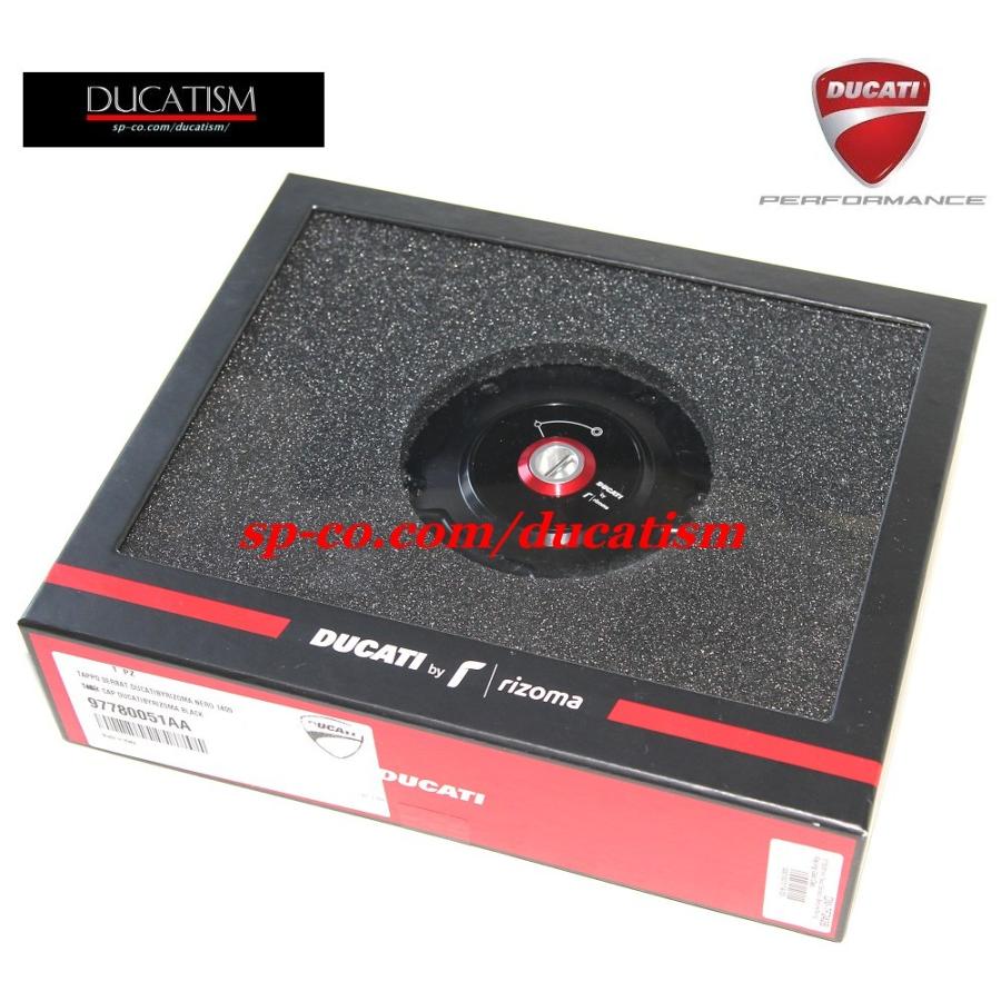 DUCATI パニガーレ V4/1299/1199 ビレットフィラープラグ ドゥカティ