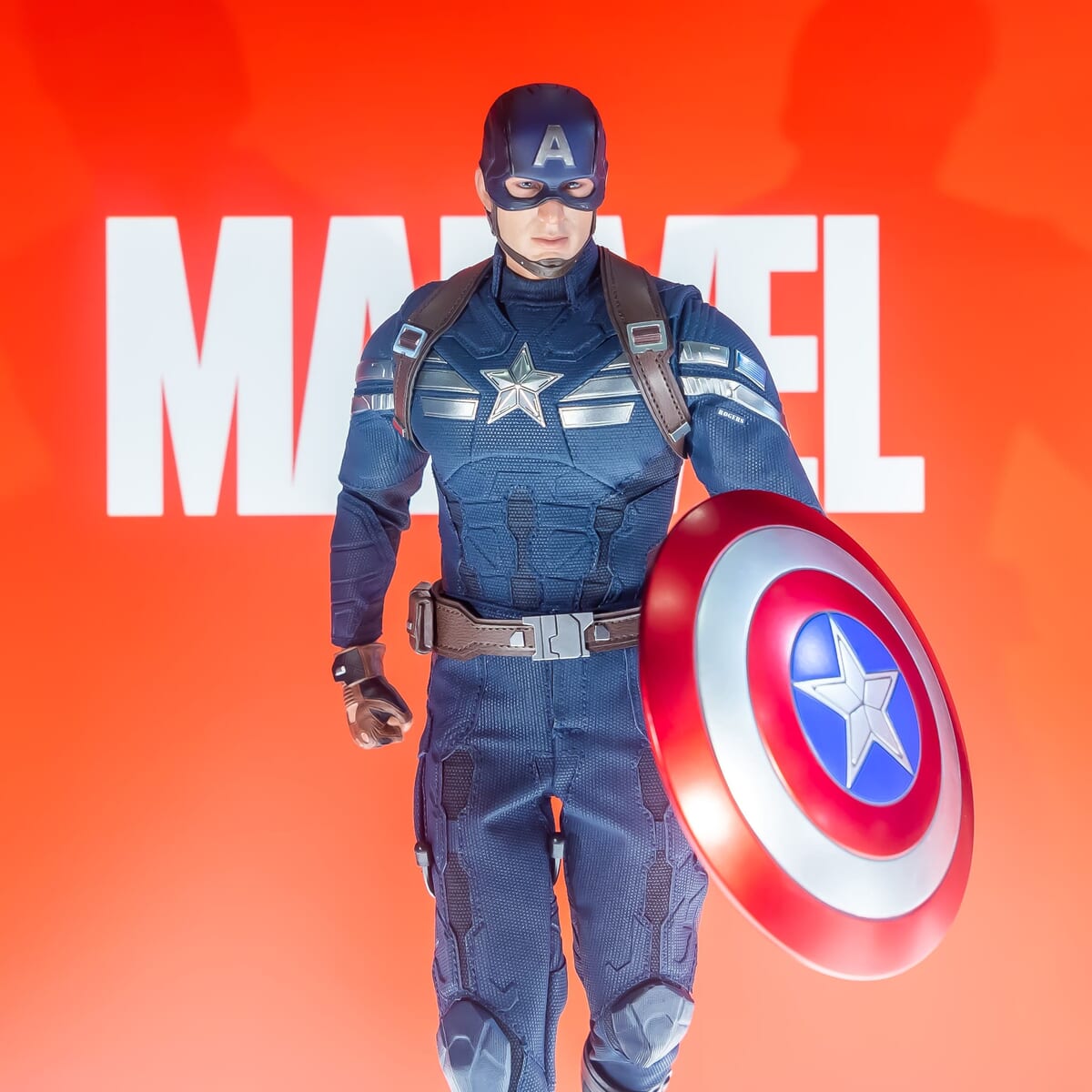 ホットトイズ エンドゲーム キャプテンアメリカ(ステルススーツ版