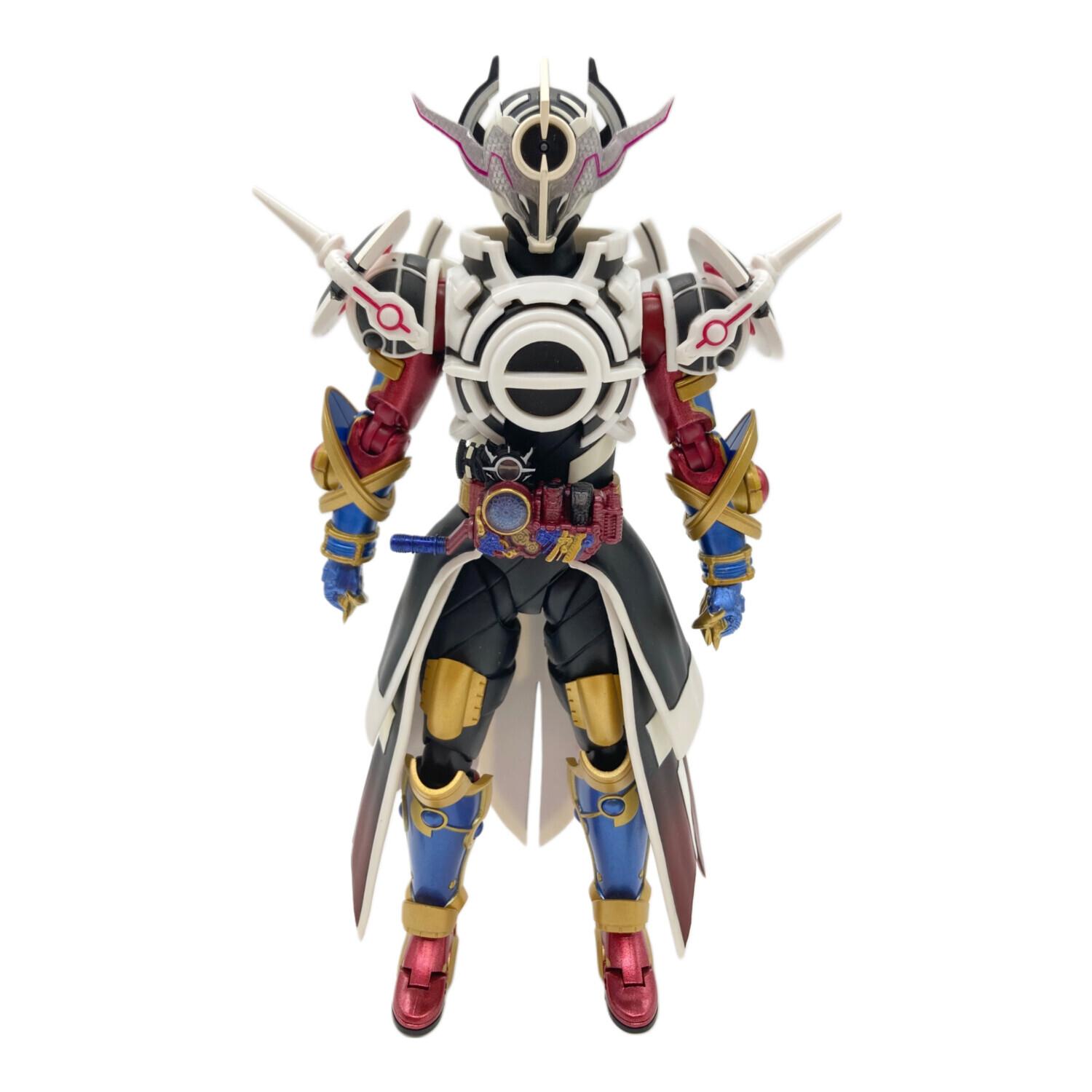仮面ライダーエボル ブラックホールフォーム マスクと無稼働ベルト