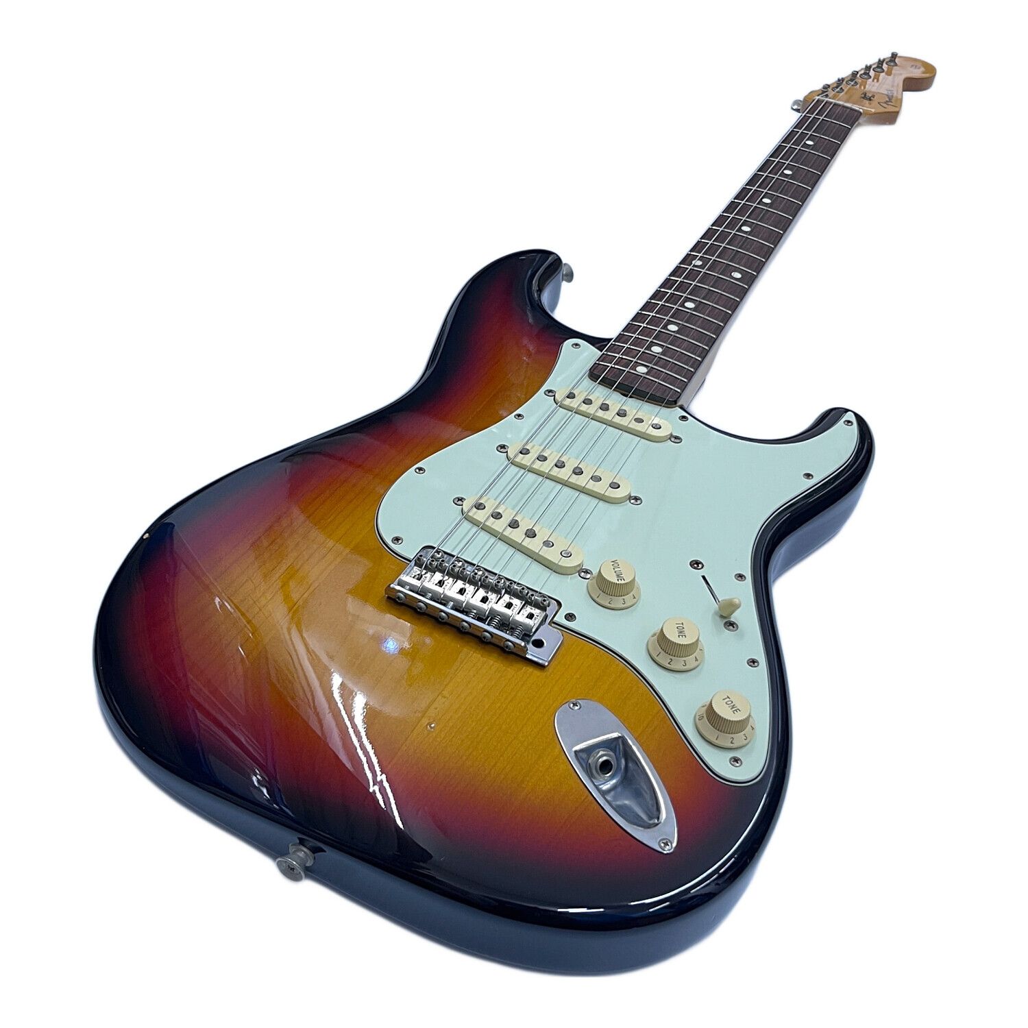 57 ホビー・楽器・アート Fender Stratocaster ST62-65サンバースト