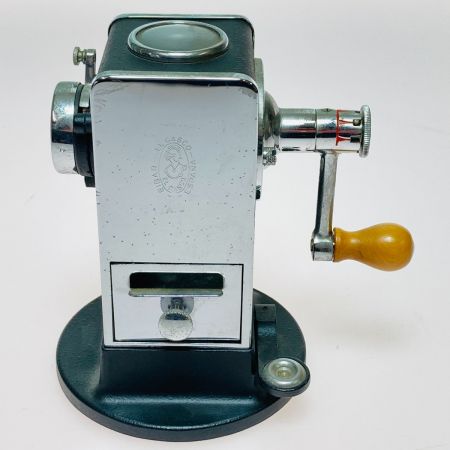 EL CASCO エルカスコ ペンシルシャープナー 鉛筆削り ダメージ多 現状