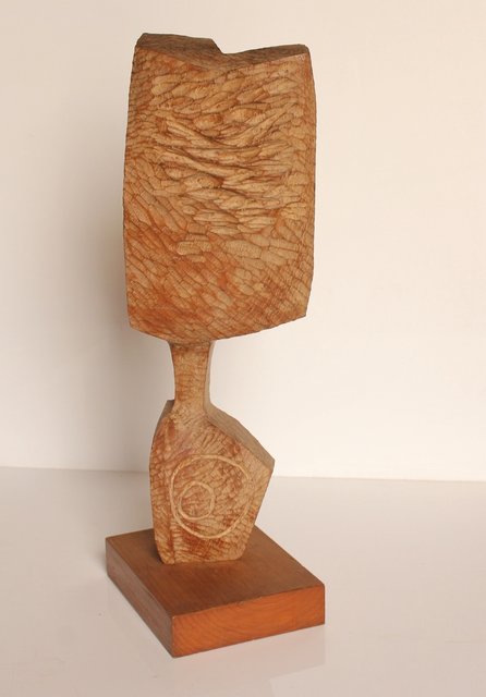 木製抽象彫刻 芸術家名刻印 木製抽象彫刻 芸術家名刻印