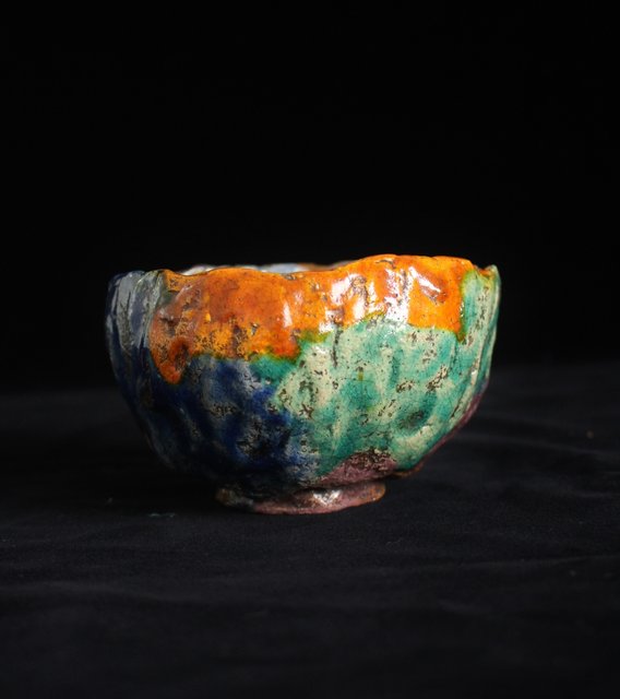 出口王仁三郎風 耀盌 楽茶碗 P143｜骨董店 のびる 古美術 骨董 和風