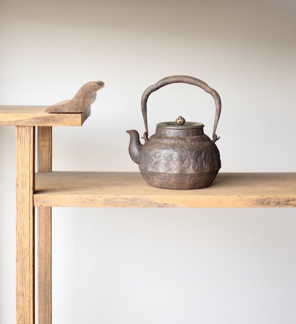 龍文堂 上田照房造 鳳凰図 小振鉄瓶 M293｜骨董店 のびる 古美術 骨董