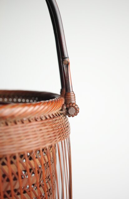 峰月作 透かし編み 花籠/竹籠 U286｜骨董店 のびる 古美術 骨董 和風