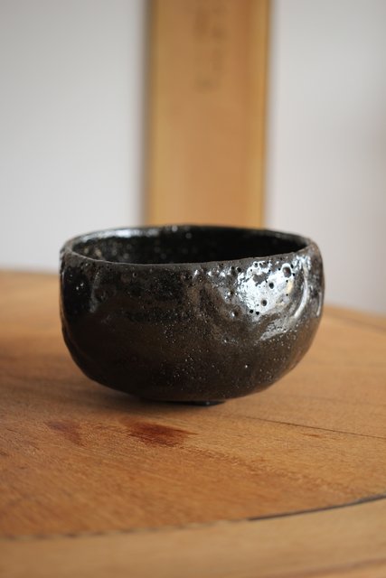 抹茶碗】黒楽平茶碗中村道年夏茶碗共箱楽焼R0977お7