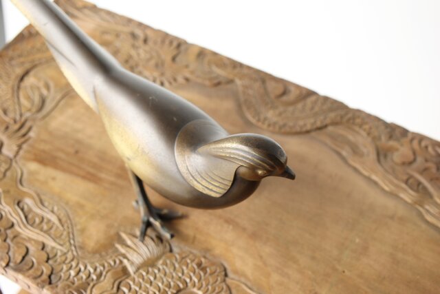 根箭忠緑 立体像 鳥 M377｜骨董店 のびる 古美術 骨董 和風建具 蔵戸