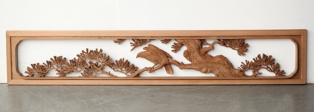 珍品共箱 大島五雲 井波彫刻 鷹松木彫欄間 R0376｜骨董店 のびる 古