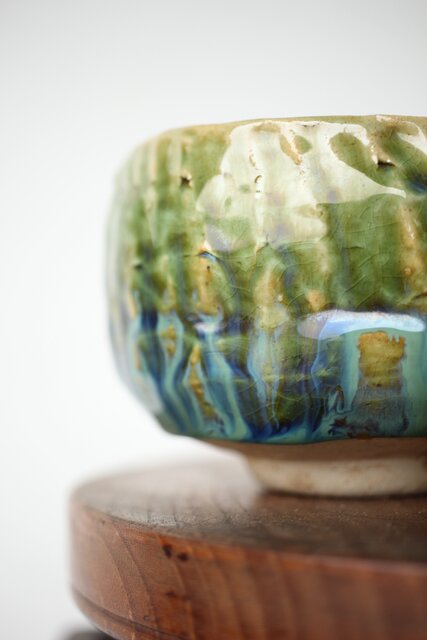 希少骨董抹茶盌(碗 )壺屋焼(琉球焼) 小橋川永弘作茶碗 美品 箱付き