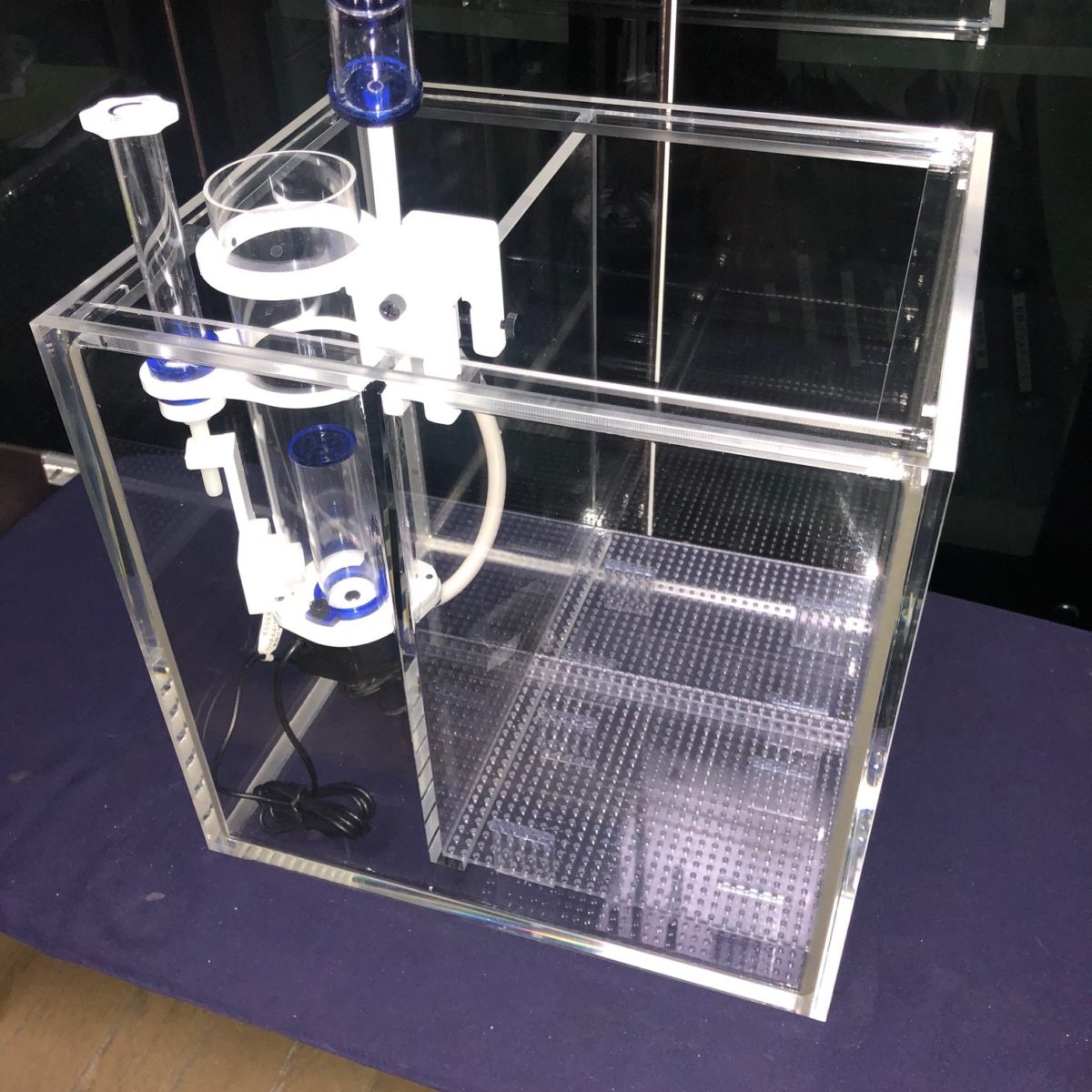オバーフロー水槽用 アクリル濾過槽 | アクリル加工・樹脂加工専門の