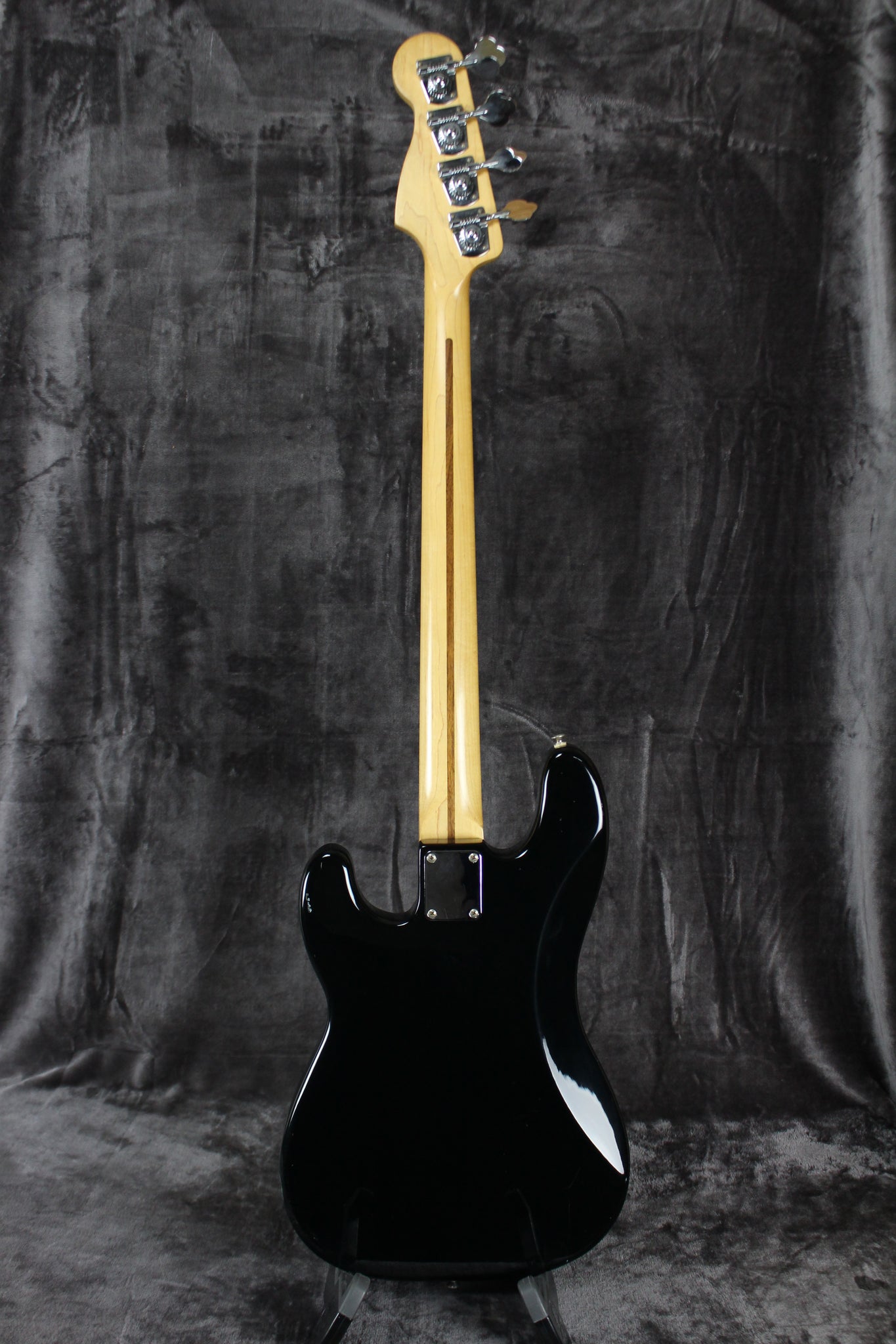 1994 Fender Precision Bass Squier Series MIM – Empire Guitars