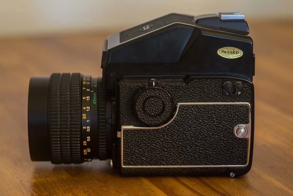 Camera review: Mamiya 645 1000S - EMULSIVE