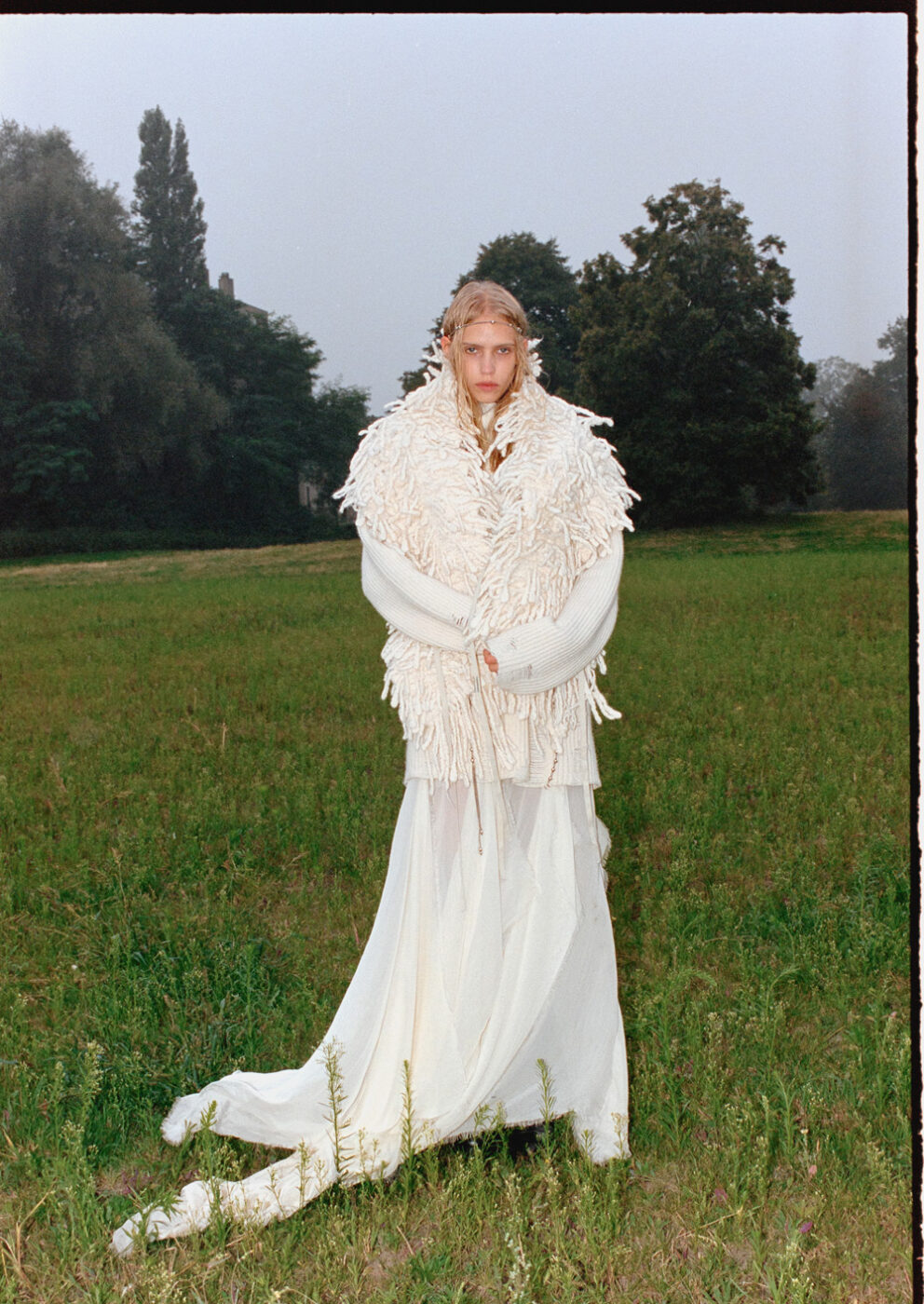 Ann Demeulemeester Special: Arena Neighborhood kids