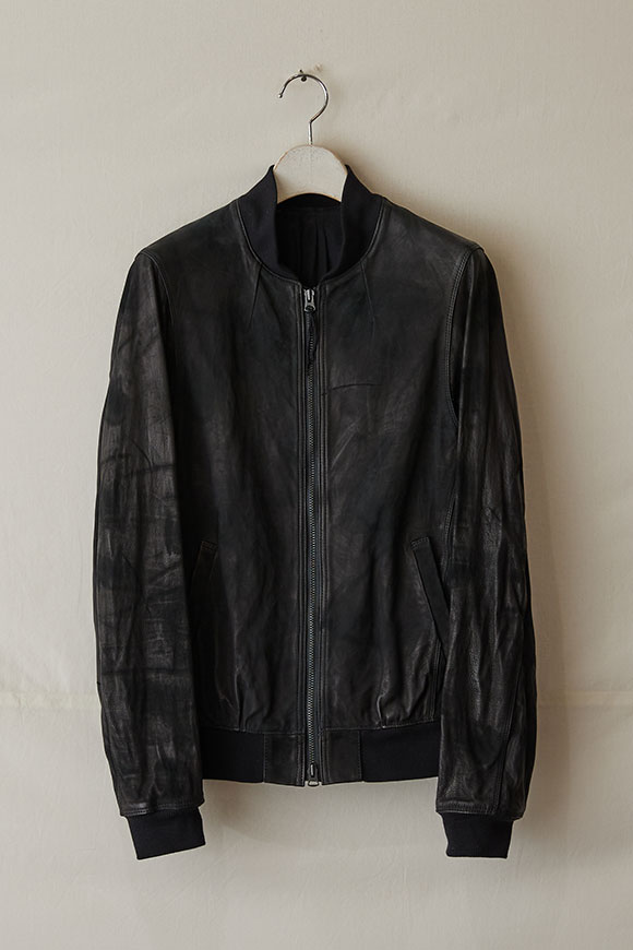 leather blouson | esseism