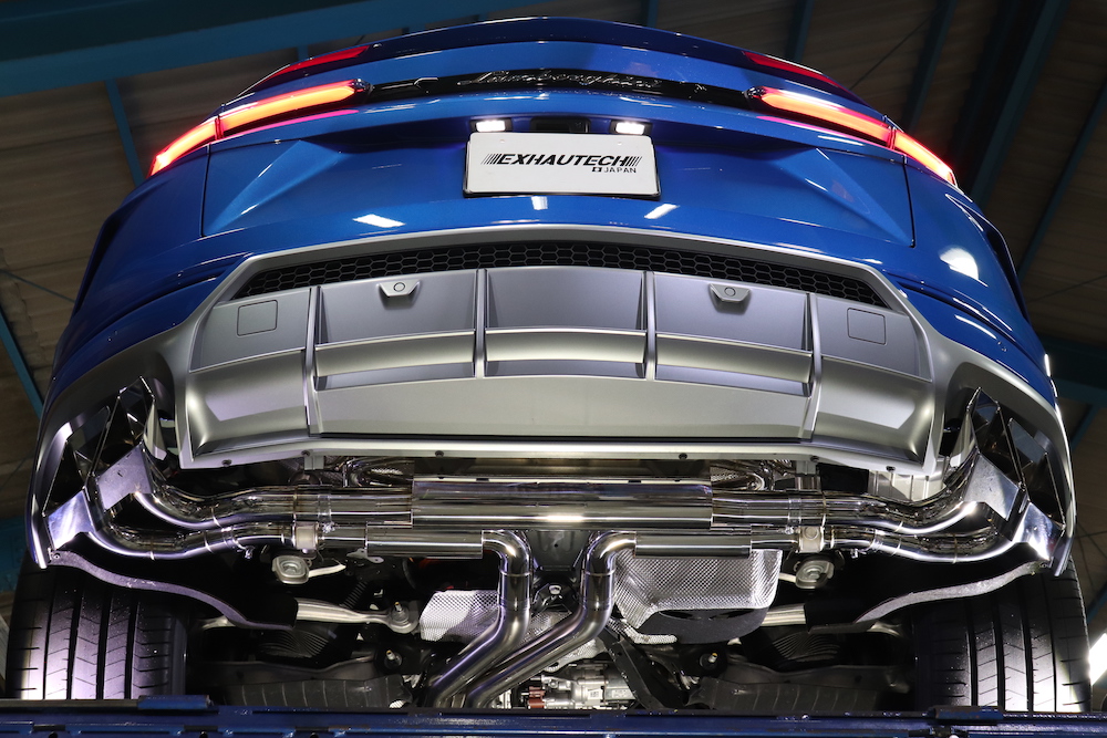 ランボルギーニ ウルス 可変バルブエキゾーストシステム:マトリックス