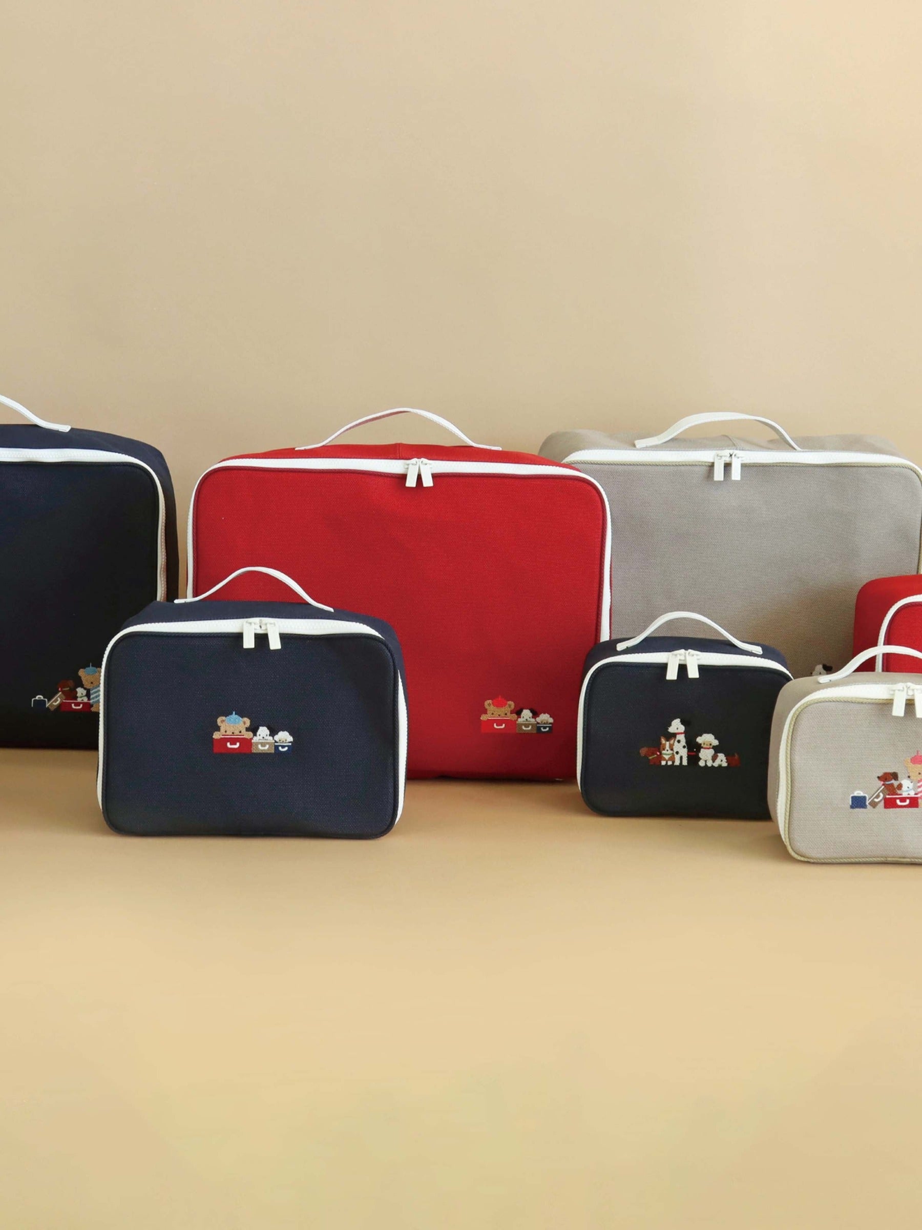 受注販売】カスタマイズバニティケース（S） | ファミリア公式サイト