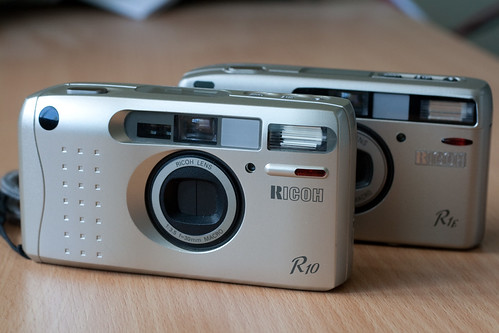 Ricoh ELLE - Camera-wiki.org - The free camera encyclopedia