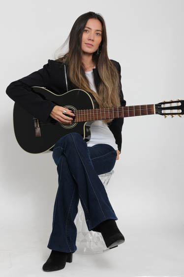 Mari Suzzuke | Model / Talent detail screen | Free Wave Agency