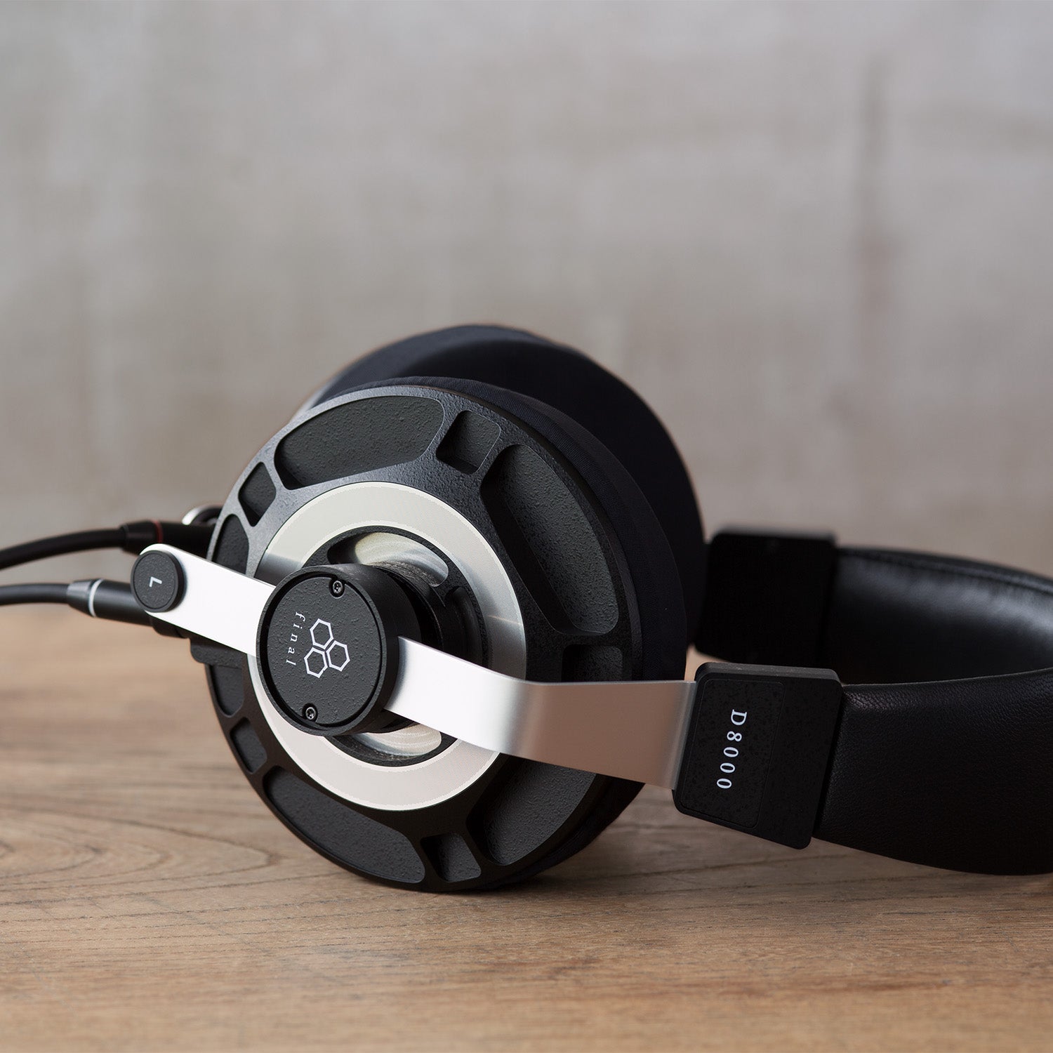 D8000｜final-イヤホン・ワイヤレスイヤホン・ヘッドホン｜final 公式