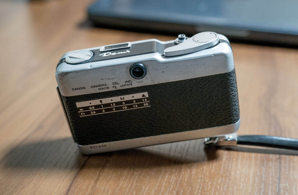 Canon Demi 1962年 25周年記念 コンパクト カメラ Canon Demi 1962年