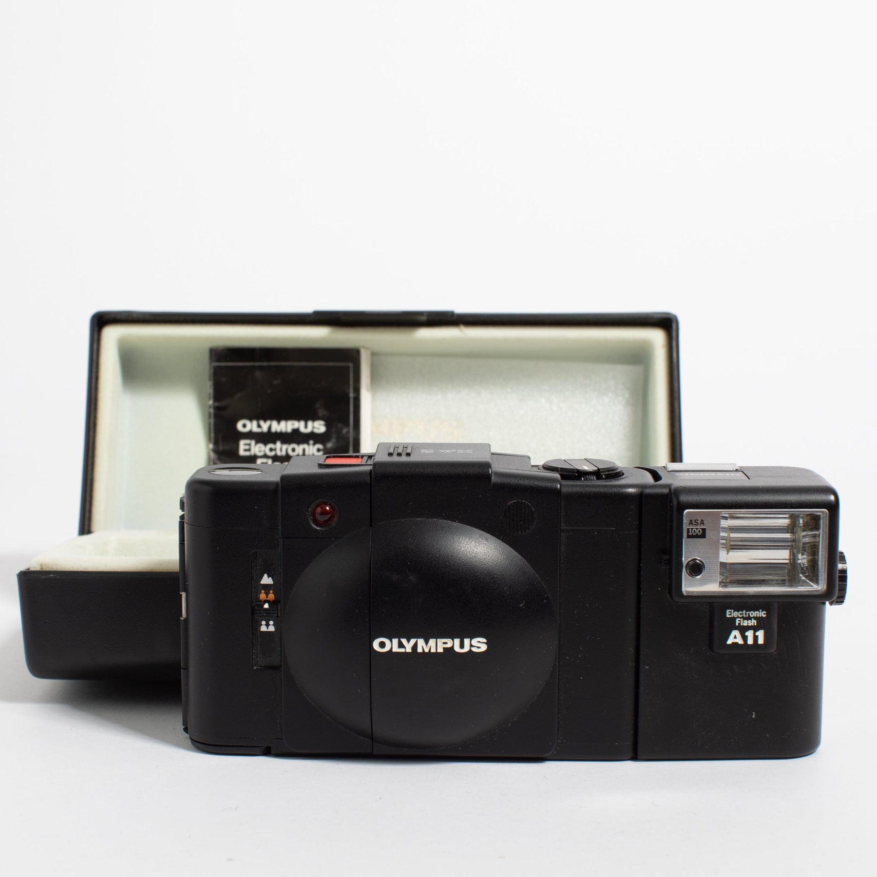 完動品】Y-978 OLYMPUS XA2 A11フラッシュ 完動品】Y-979 OLYMPUS XA2
