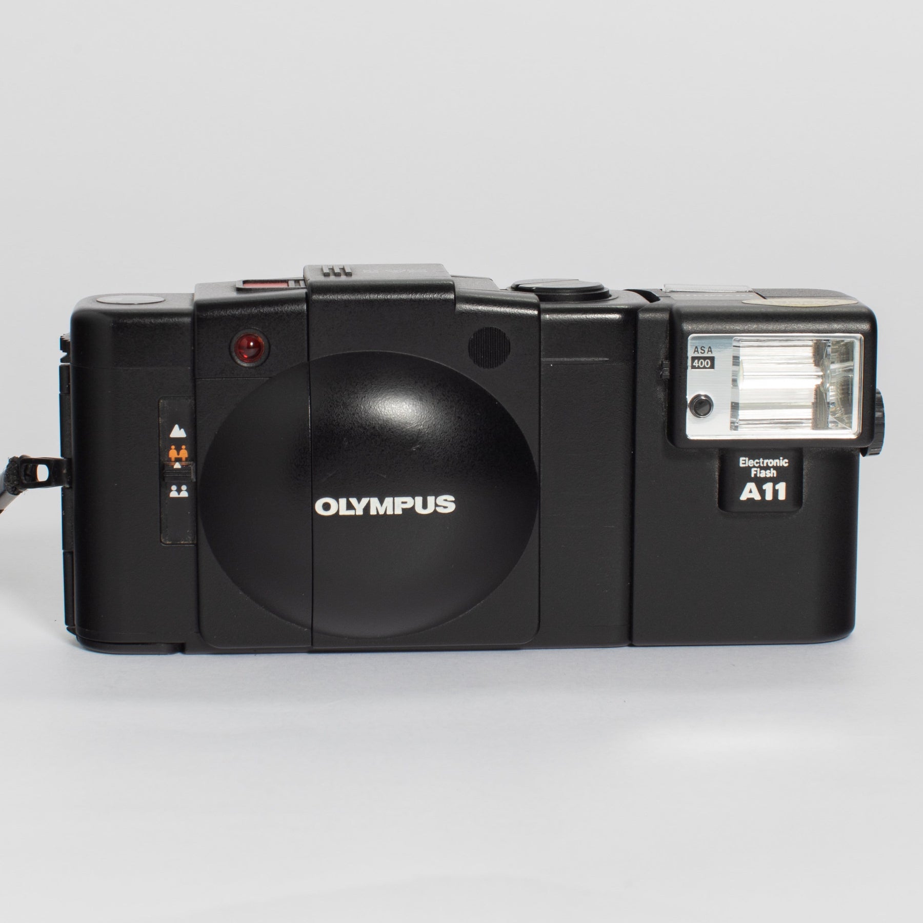 3237 OLYMPUS XA2 & A11 良品 動作保証 3237 OLYMPUS XA2 & A11 良品