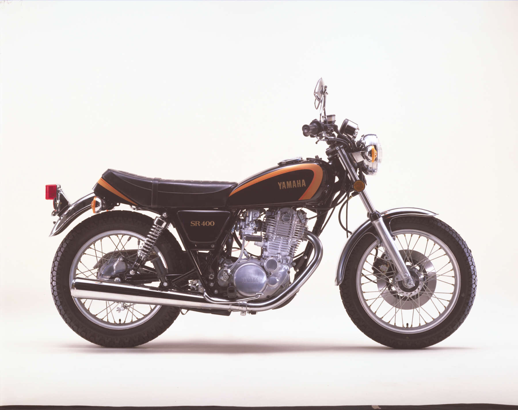 YAMAHA SR400 音出し未確認 YAMAHA SR400 音出し未確認 YAMAHA SR400