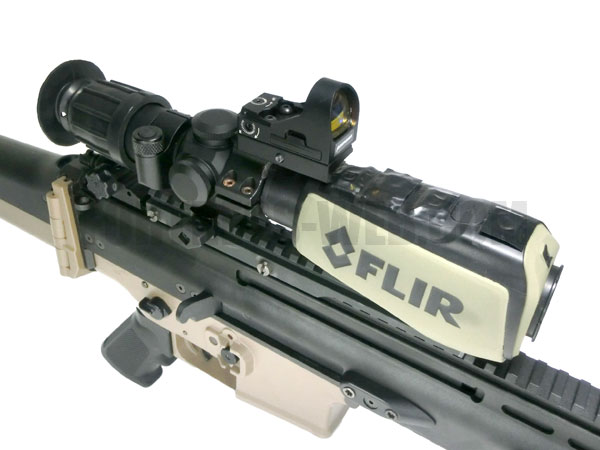 東京スコープ製 実物XT-4ダットサイト4MOA ブラック 新品 東京スコープ