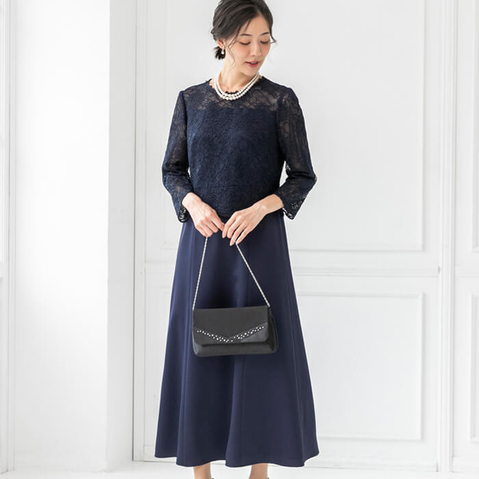 ロング丈の袖付きゲストドレス 15号・ライトグレー｜東京ソワール