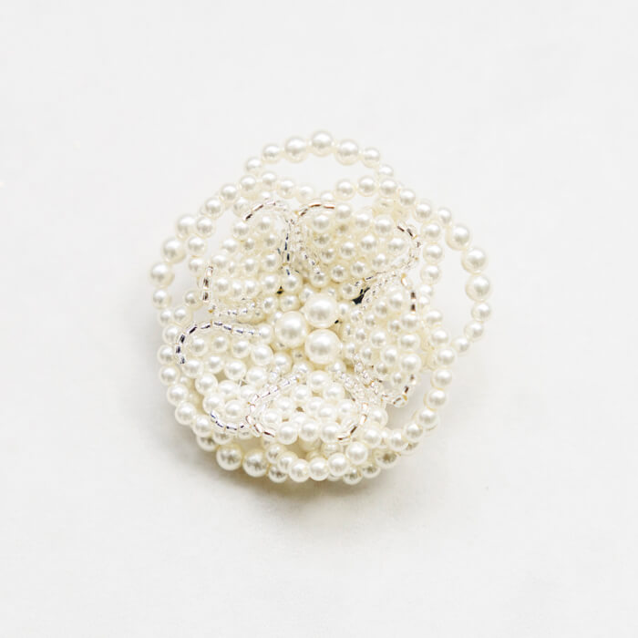 東京ソワール青と白のバラ ブローチ 東京ソワール青と白のバラ