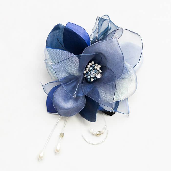 東京ソワール PETITSOIR コサージュ ブローチブルー シルバー 美品