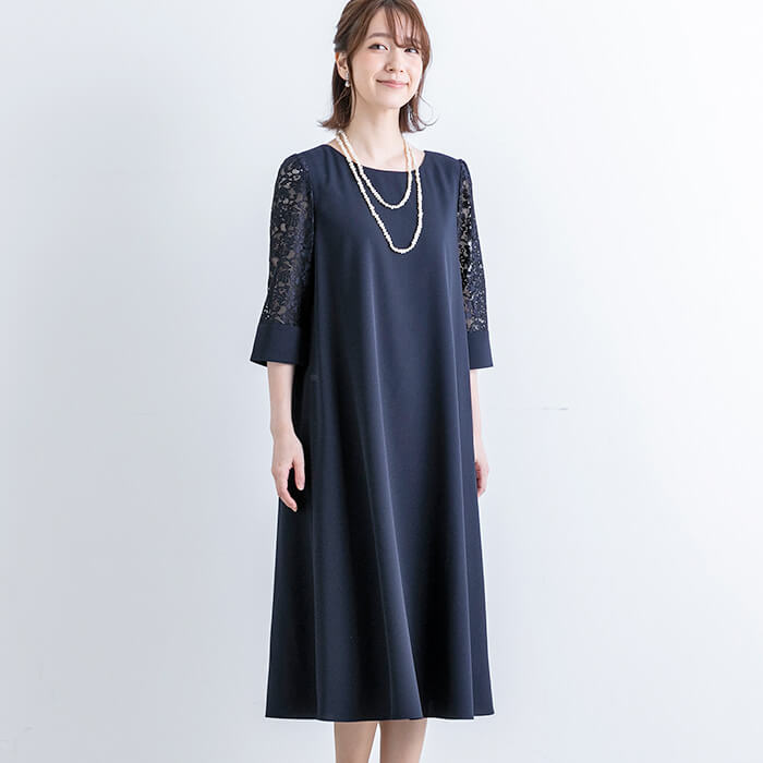 レース袖のワンピース 13号・ネイビー｜東京ソワールオンラインストア