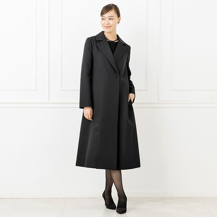 シャンタン素材のテーラードカラーコート 9号・ブラック｜東京