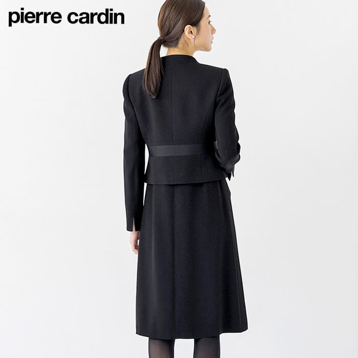 グログランアクセントのアンサンブル 9号・ブラック｜東京ソワール