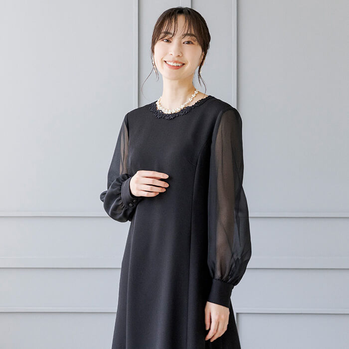 軽やかに気品をまとう大人ドレス 13号・ブラック｜東京ソワール